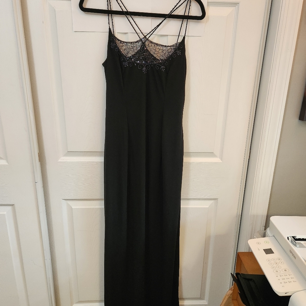 Elegant Black Evening Dress